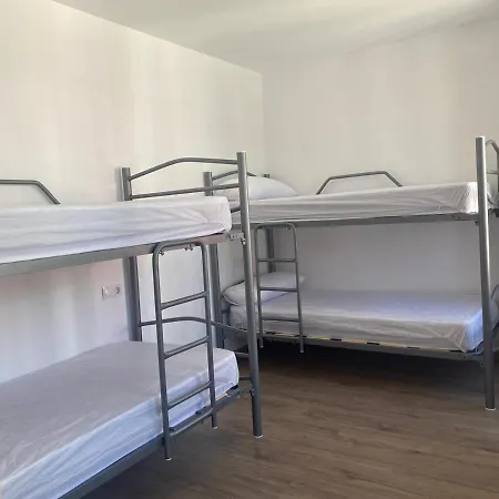 Vendégház Albergue Y Pension Il Nonno *